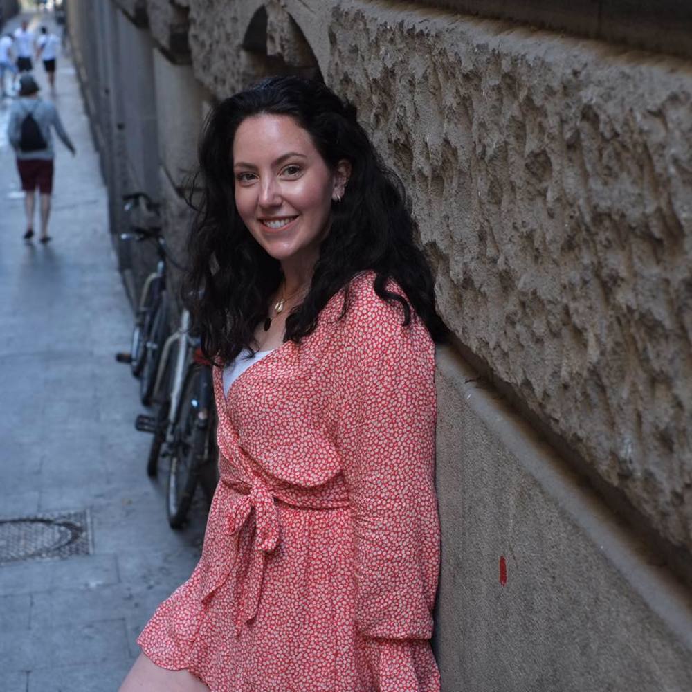 Meet your Posher, Julia